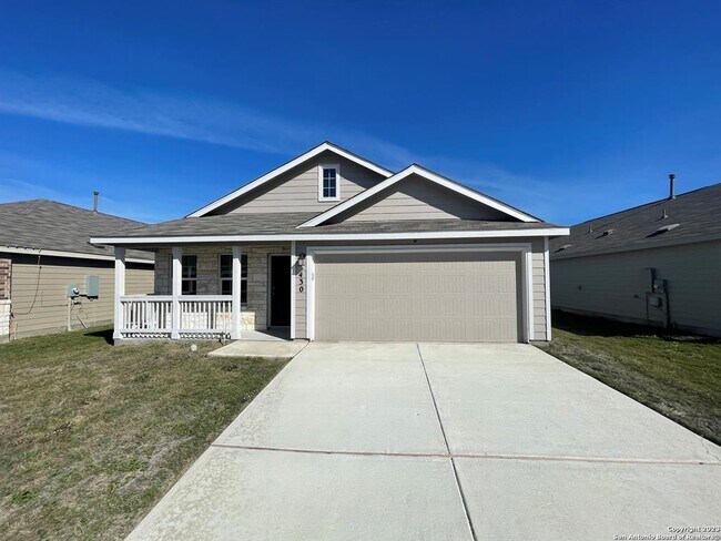 Building Photo - 430 Blue Stem Rd