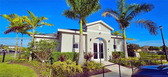 Building Photo - 1325 NW 208th Terrace