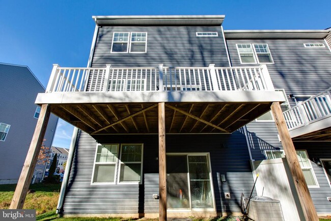 Building Photo - 7928 Patterson Wy