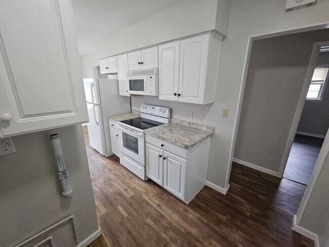 Building Photo - 286 Courtland Blvd