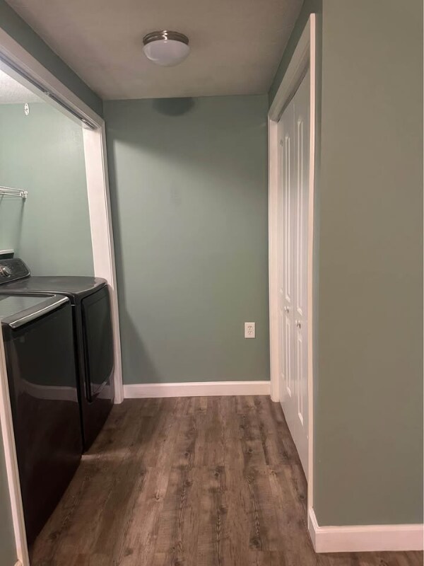 Building Photo - 1110 Airport Rd