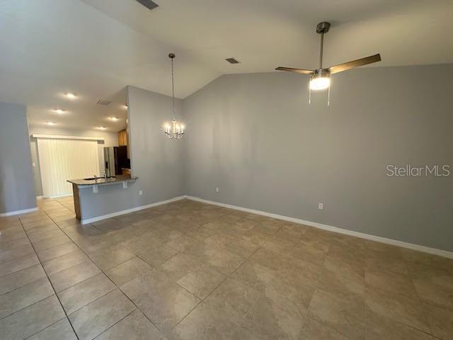 Building Photo - 5 Llowick Ct