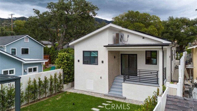 Building Photo - 9943 Provo Ave