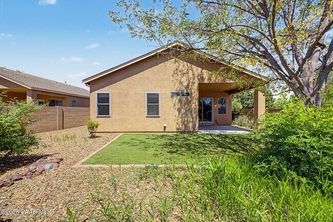 Building Photo - 6747 E Kilkenny Pl