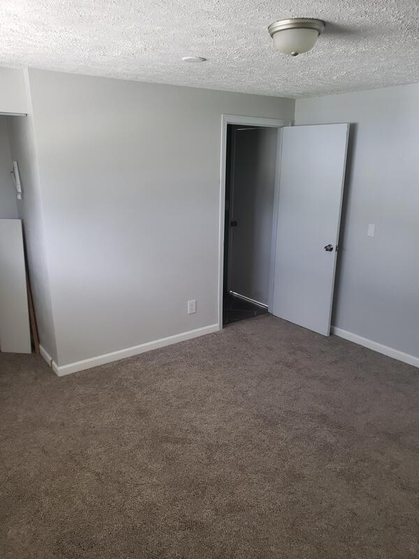 Building Photo - 10112 E 15th Ave