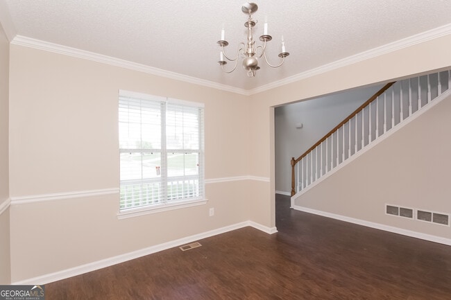 Building Photo - 5934 Colonnade Dr