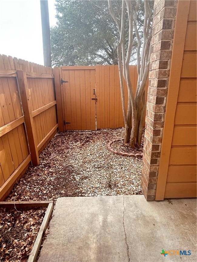 Building Photo - 1133 Ashby St