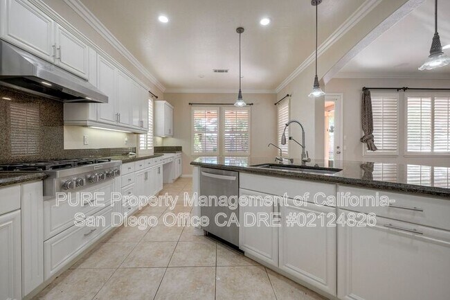 Building Photo - 13073 Dressage Ln