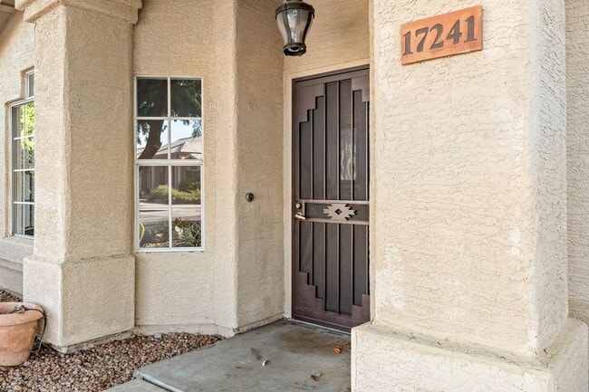 Building Photo - Beautiful 4 bedroom home in North Phoenix