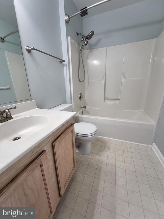 Building Photo - 783 General Wallace Ct