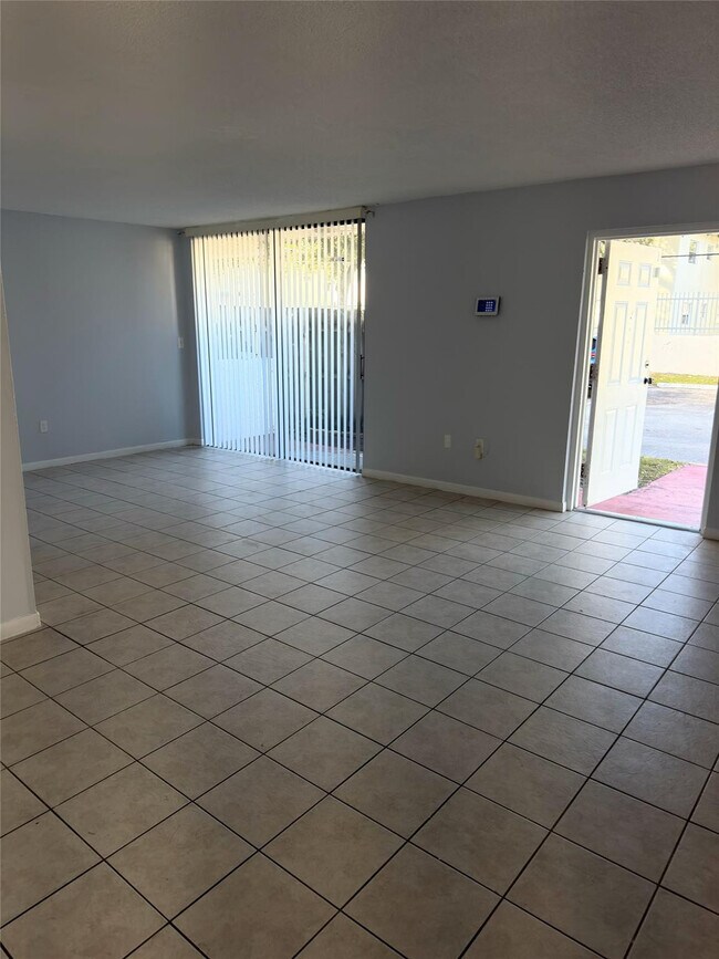 Building Photo - 1794 NW 55th Ave