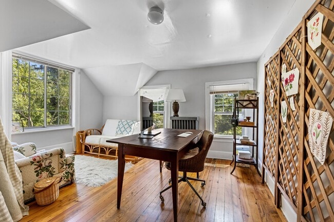 Building Photo - 281 Riversville Rd