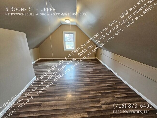 Building Photo - 5 Boone St