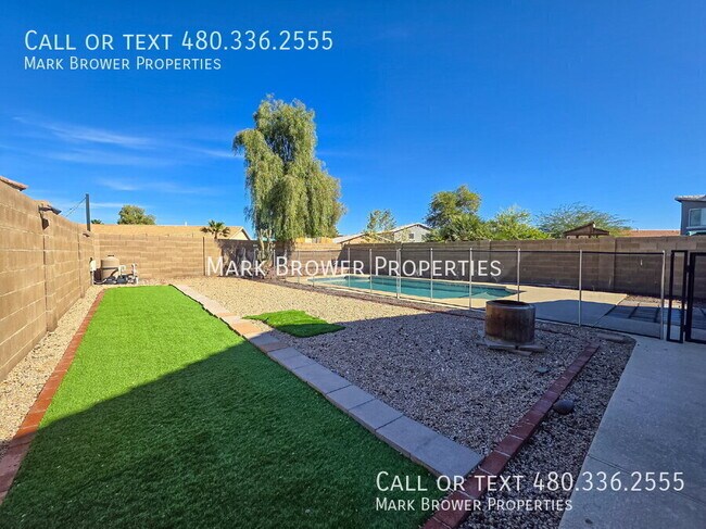 Building Photo - 1158 E Blackfoot Daisy Dr