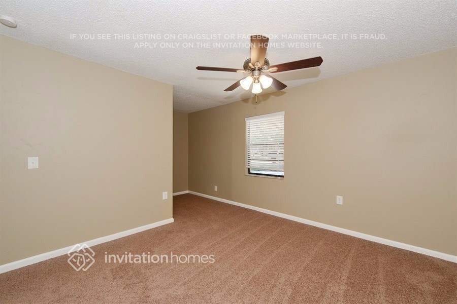 Building Photo - 5800 Southwind Dr