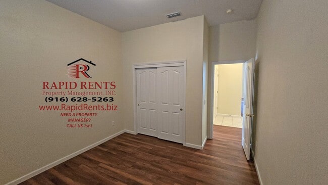 Building Photo - 2713 Robinson Creek Ln