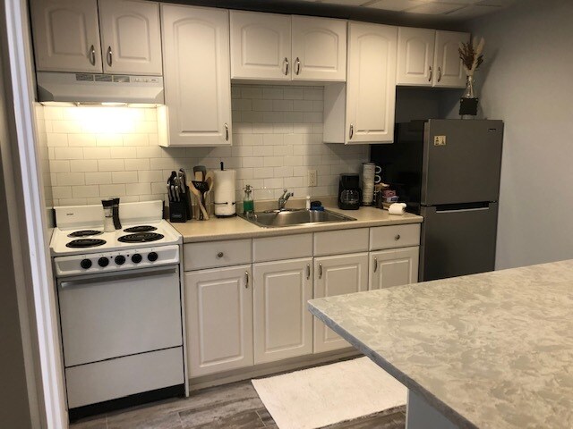 Building Photo - 50 Sugar Toms Ln