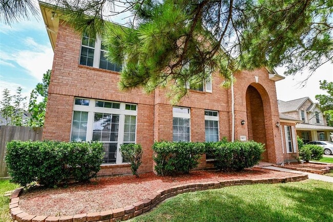 Building Photo - 12823 Dadebrook Ct