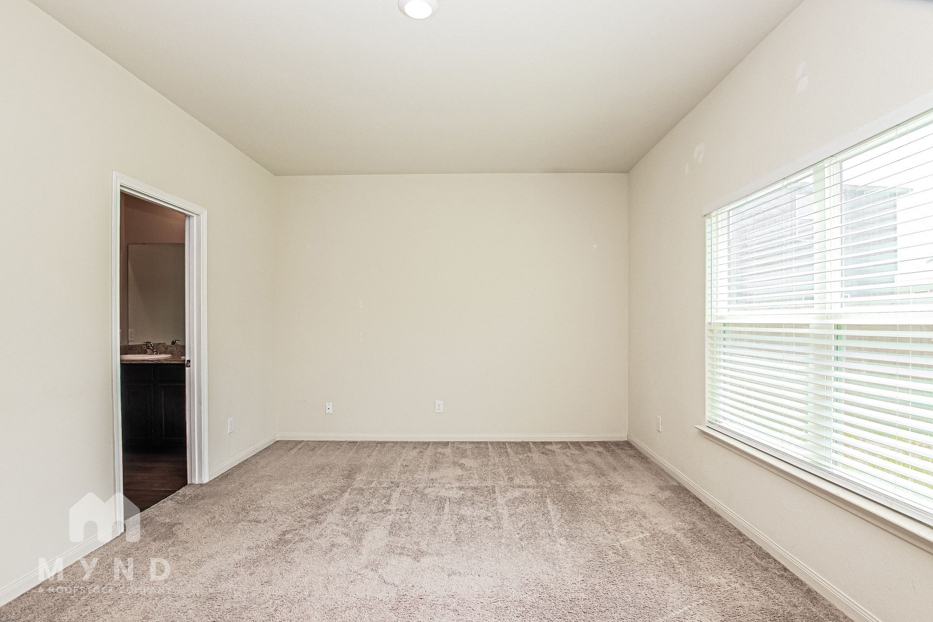 Building Photo - 105 Pettigrew Ct