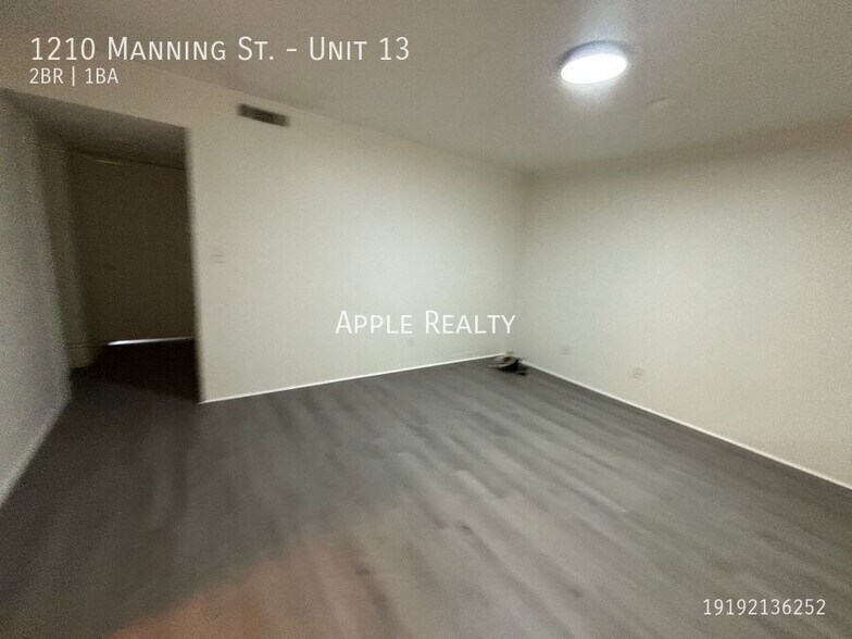 Building Photo - 1210 Manning St
