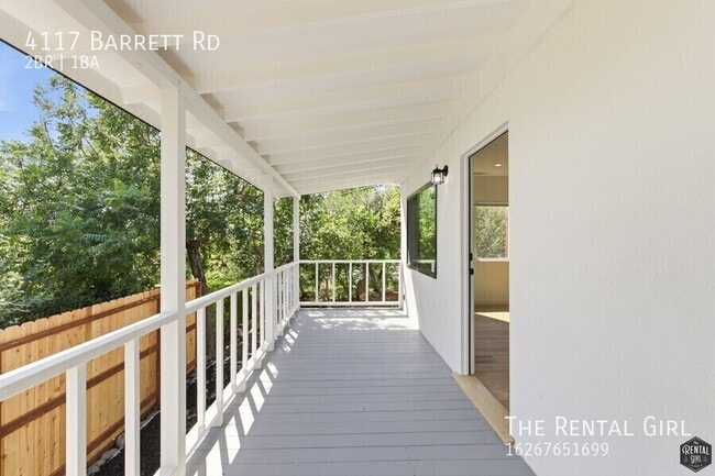 Building Photo - 4117 Barrett Rd