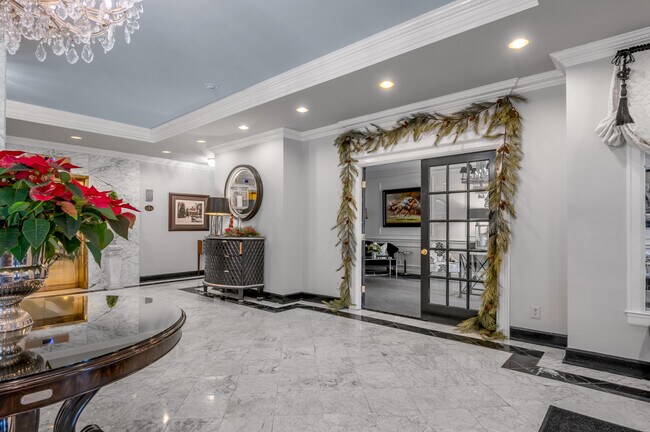 Building Photo - 101 S Hanover Ave