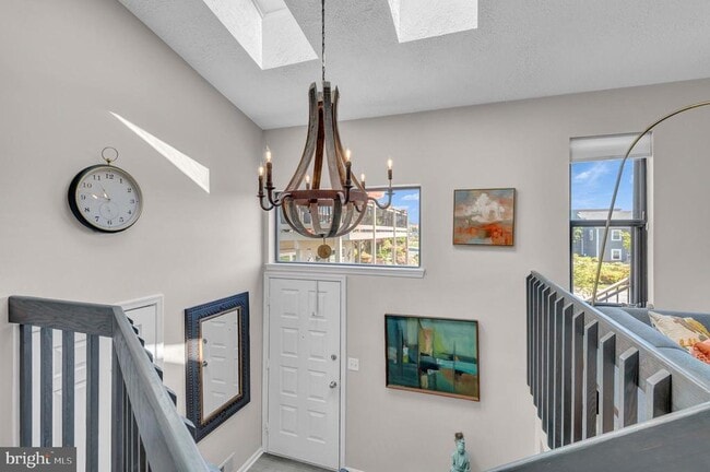 Building Photo - 4013 Carousel Way