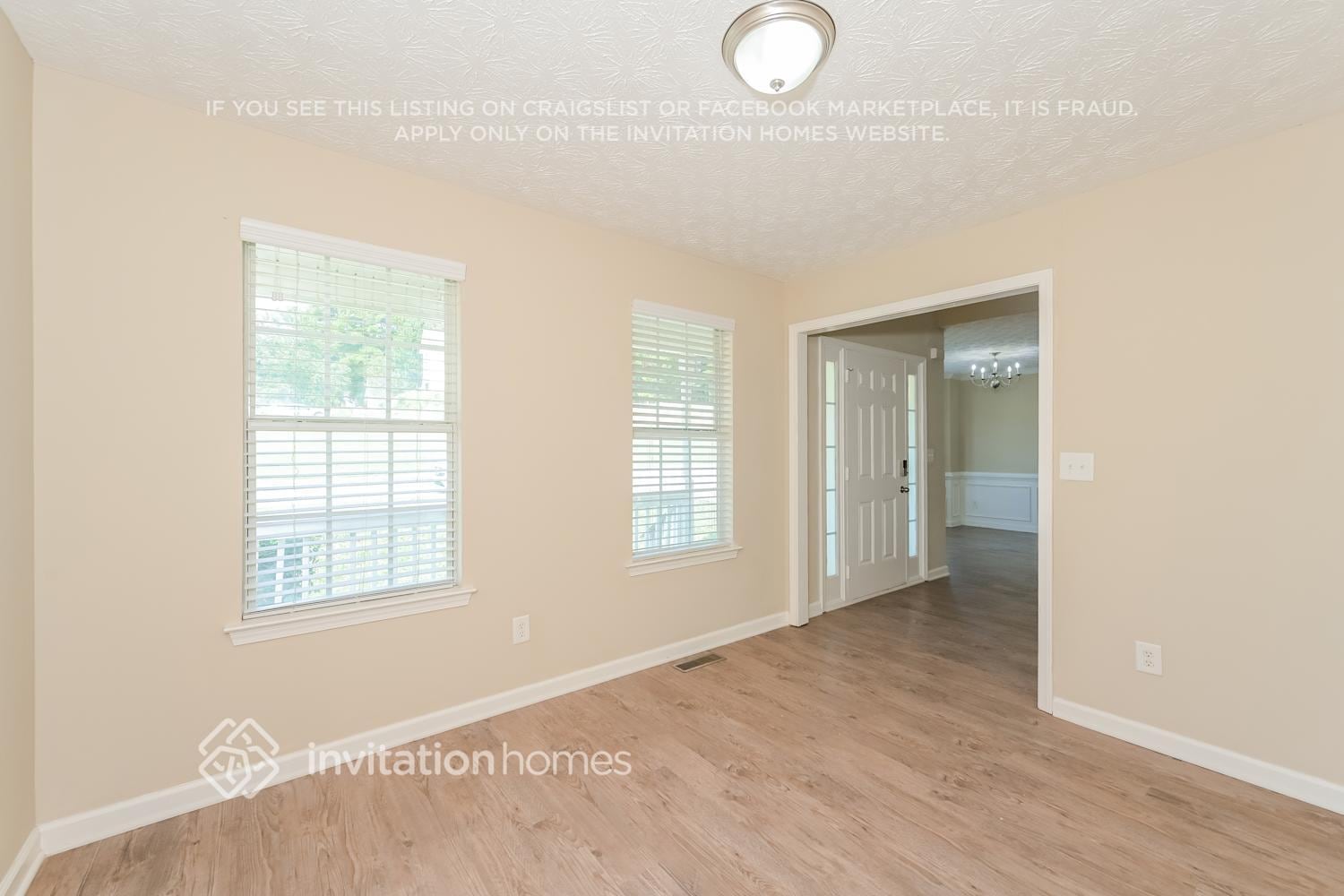 Building Photo - 559 Michael Cir