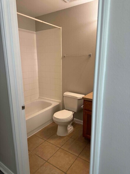 Building Photo - 45657 Chapman Ln
