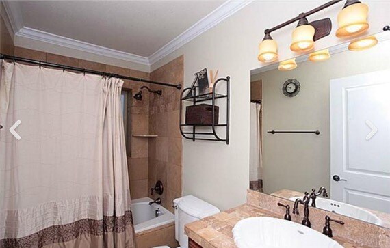 Building Photo - 920 Eudora St