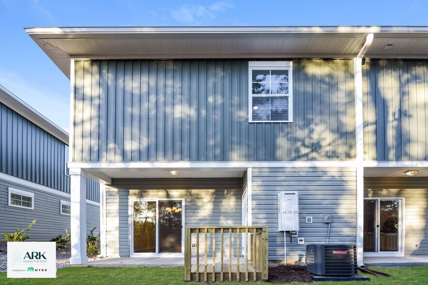 Building Photo - 619 Green Wigeon Rd
