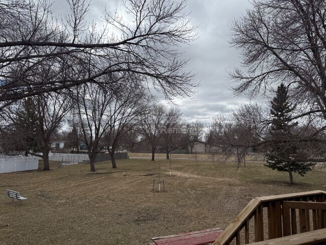 Building Photo - 2131 2nd Ave E