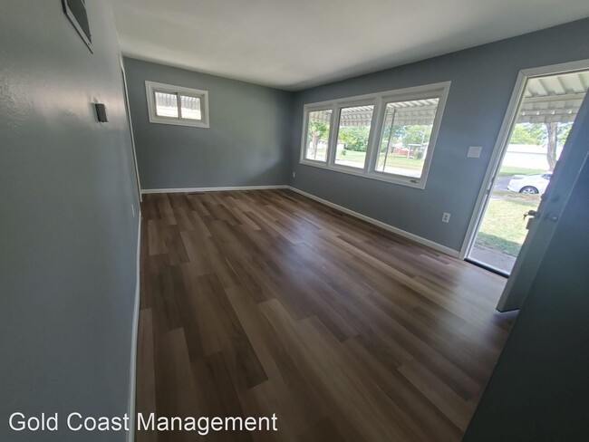 Building Photo - 3 br, 1 bath House - 1709 Ace Place