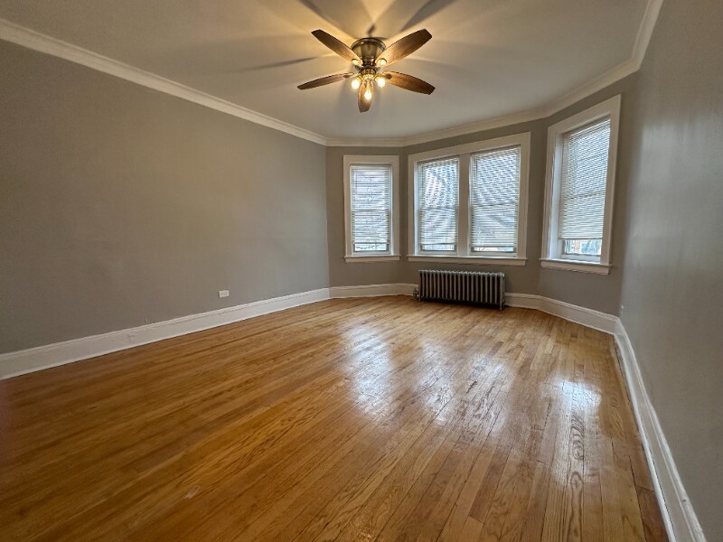 Building Photo - 5901-5911 W Huron St