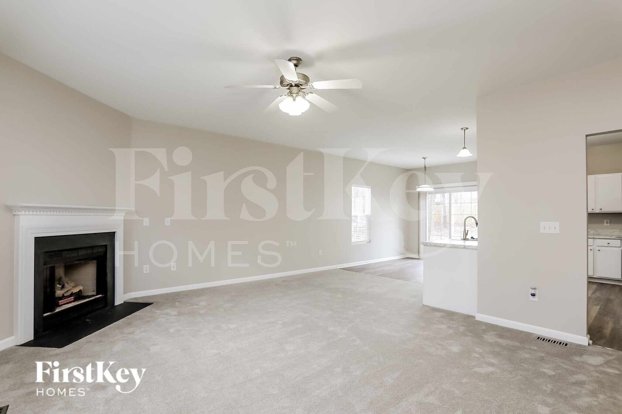 Building Photo - 708 Marjam Ln