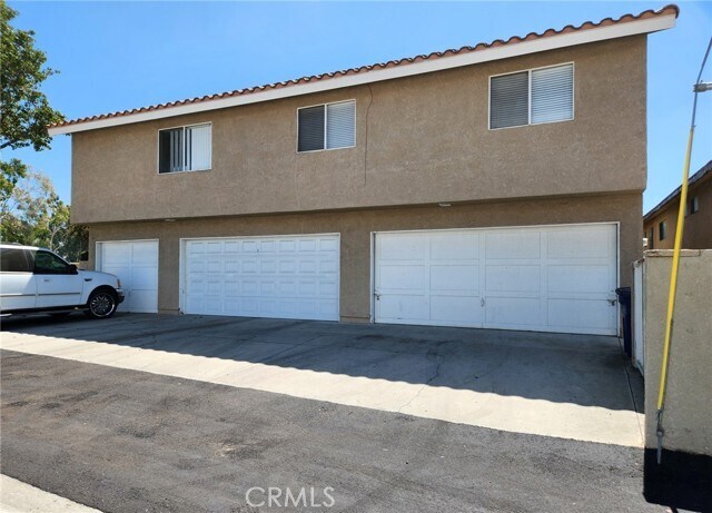 Building Photo - 14947 Gagely Dr