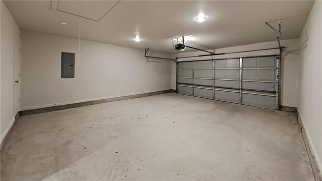 Building Photo - 489 Hardesty Dr