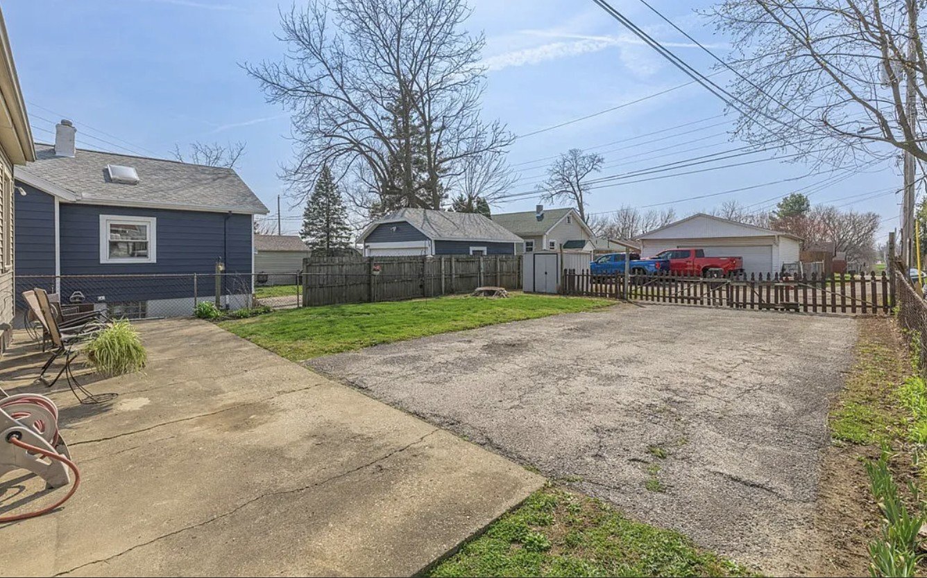 Building Photo - 2112 Patterson Rd