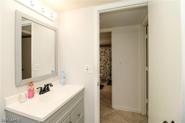 Building Photo - 1510 Mainsail Dr