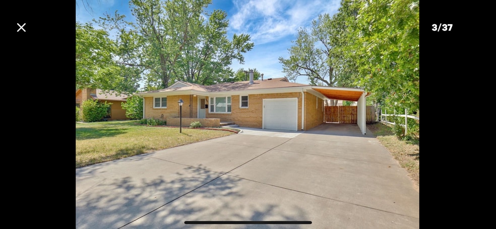 Building Photo - 865 N Redbarn Ln
