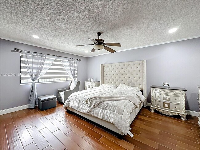 Building Photo - 8060 NW 51st Ct