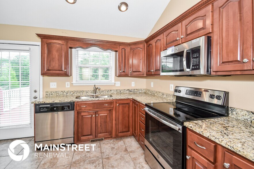 Building Photo - 11612 Reality Trail