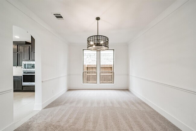 Building Photo - 17794 Misty Brk Ln