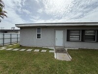 Building Photo - 26162 SW 123rd Pl