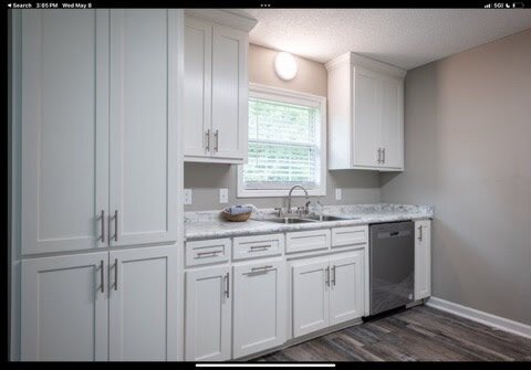 Building Photo - 112 Brookfield Dr