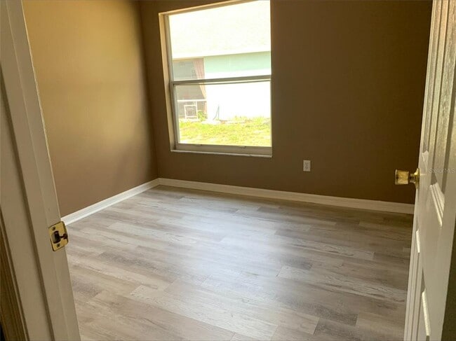 Building Photo - 7817 Laurel Oak Ln