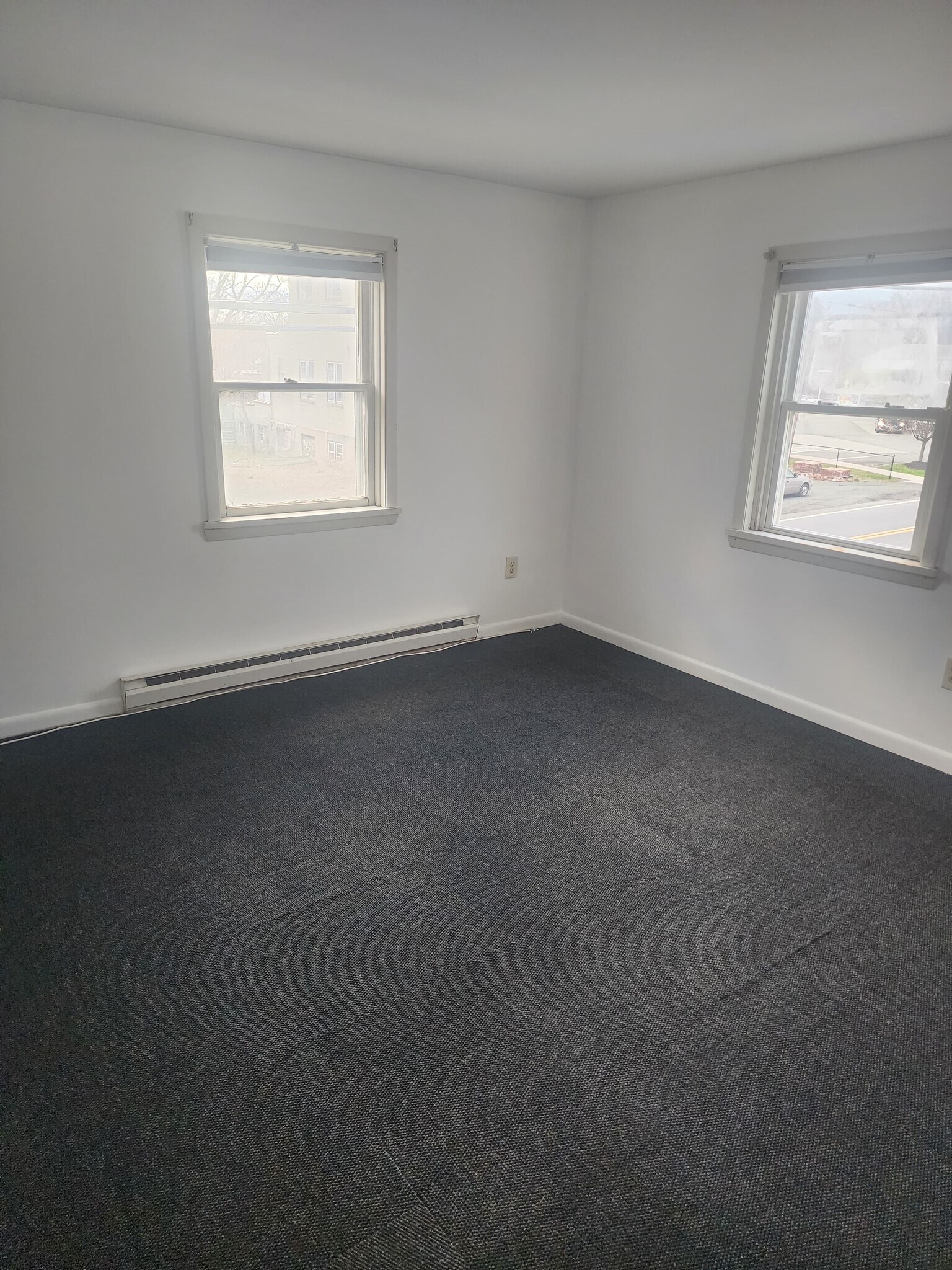 Building Photo - 3 Chatham St