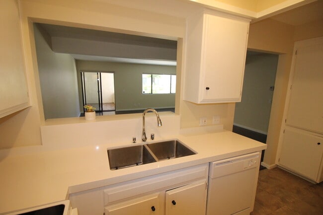 Building Photo - 4700 Natick Ave