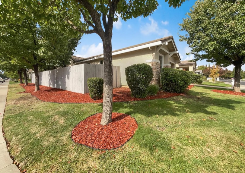 Building Photo - 9387 Bennoel Way