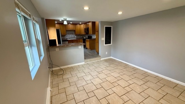 Building Photo - 406 Belmont Dr